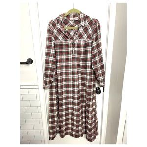 L.L. Bean plaid flannel nightgown size medium